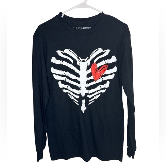 Fashion Nova Other - Fashion Nova Skeleton Ribcage Heart Longsleeve Tee